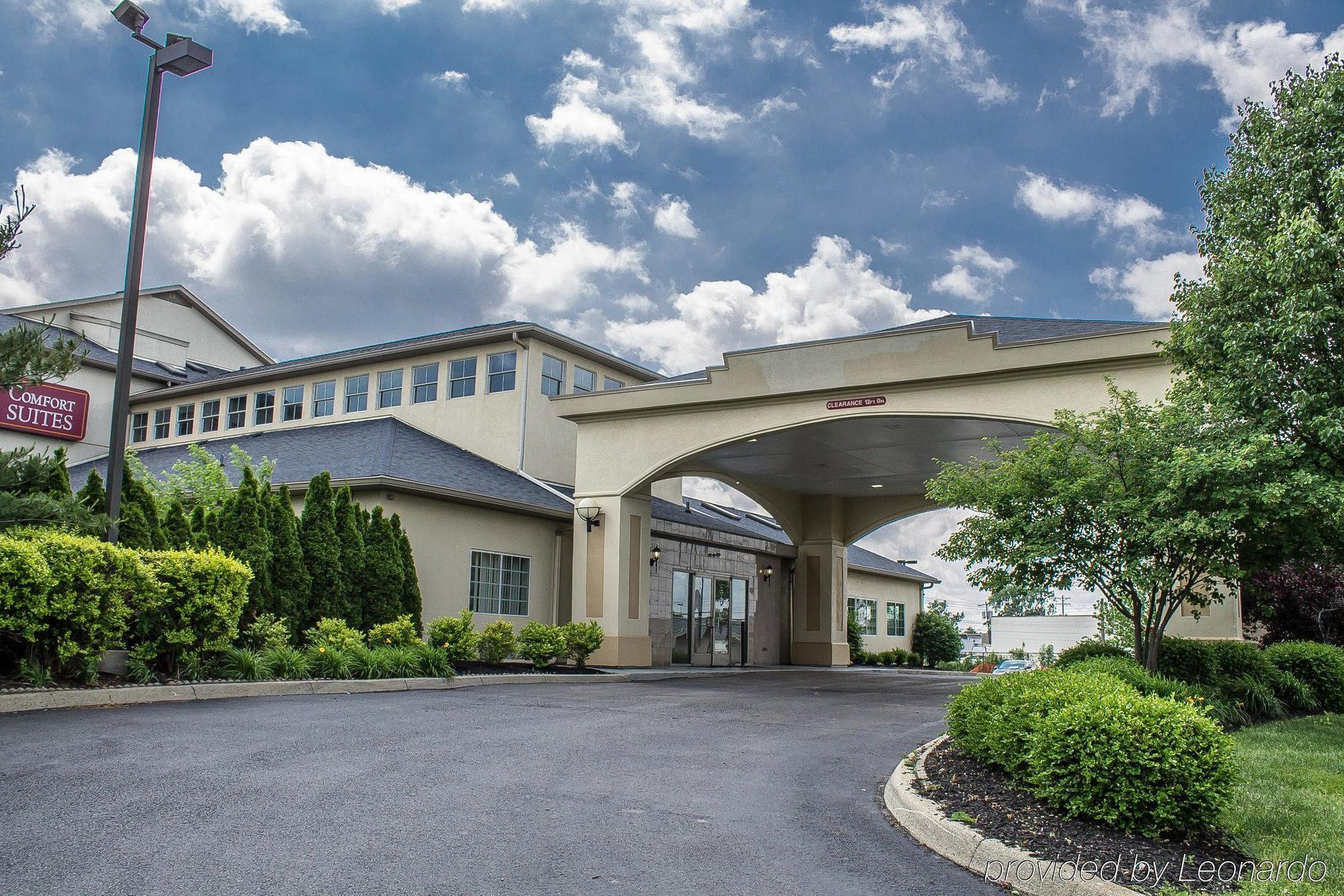 Comfort Suites Columbus Exterior photo